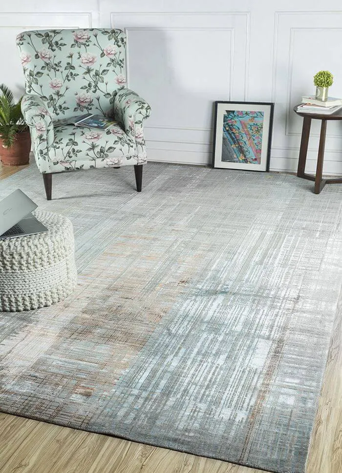 Moderner, indischer Designerteppich, handgeknüpft aus Schurwolle und Viskoseseide, flachflorig, mehrfarbig, Interieurbild